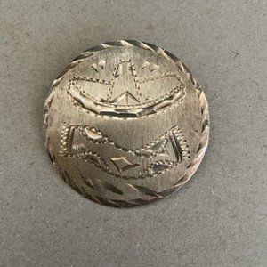 1970's Sombrero and Sarape Hecho En Mexico Sterling 925 Eagle 28 Pendant Brooch